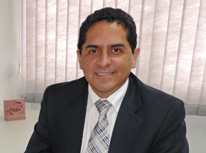 p12-professor-Hector-Edmundo-Huanay-Escobar